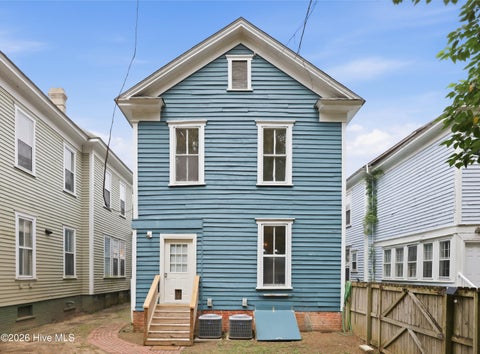 Tiny photo for 403 N Market Street, Washington, NC 27889 (MLS # 100599746)