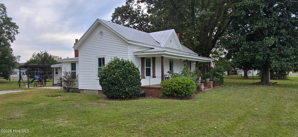 Photo of 491 Abbott Farm Road, Ayden, NC 28513 (MLS # 100609299)