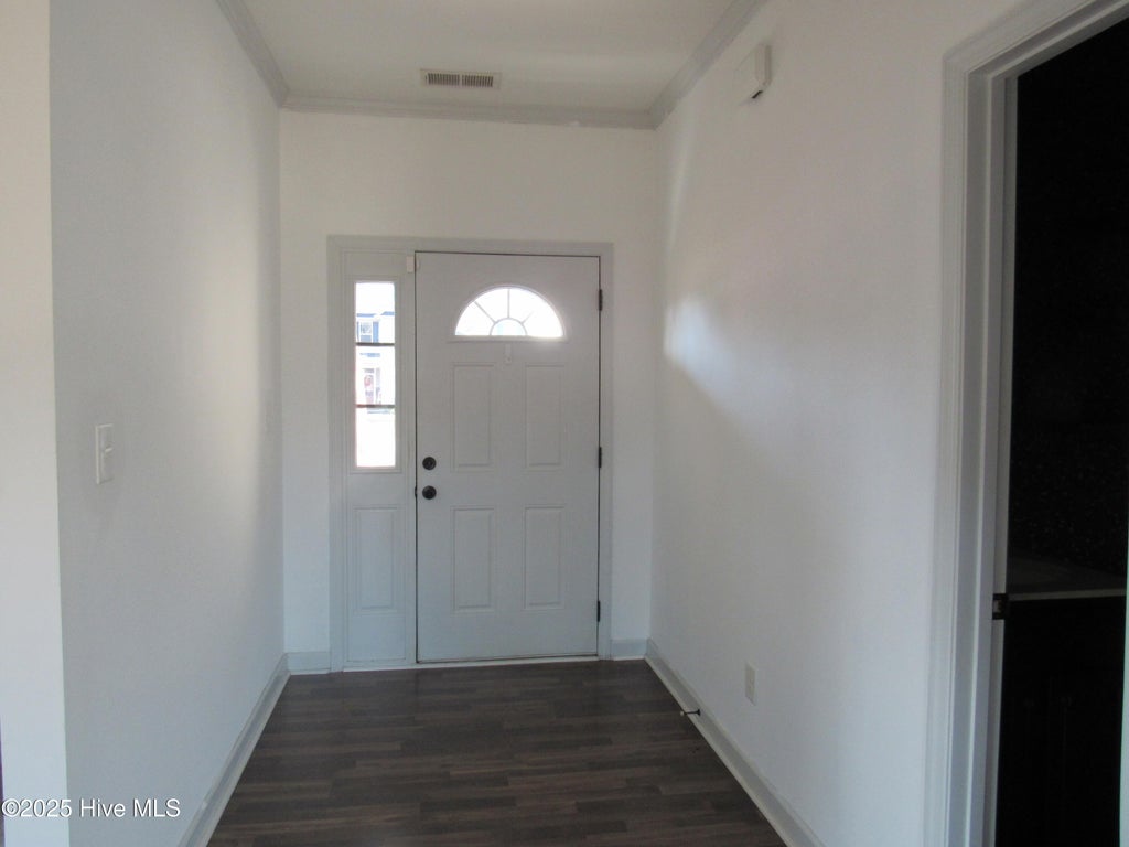 Photo of 202 Zonnie Lane, Jacksonville, NC 28540 (MLS # 100602325)