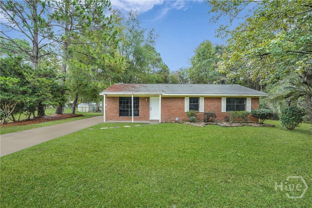 Photo of 1098 Live Oak Drive, Hinesville, GA 31313 (MLS # SA342142)