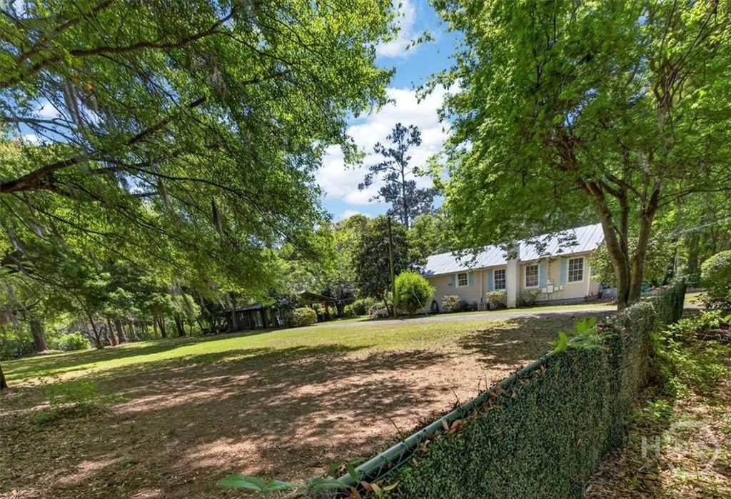 Photo of 8610 Gohler Avenue, Savannah, GA 31406 (MLS # SA355968)