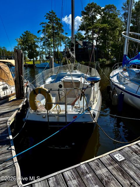 Featured picture for the property 100591691