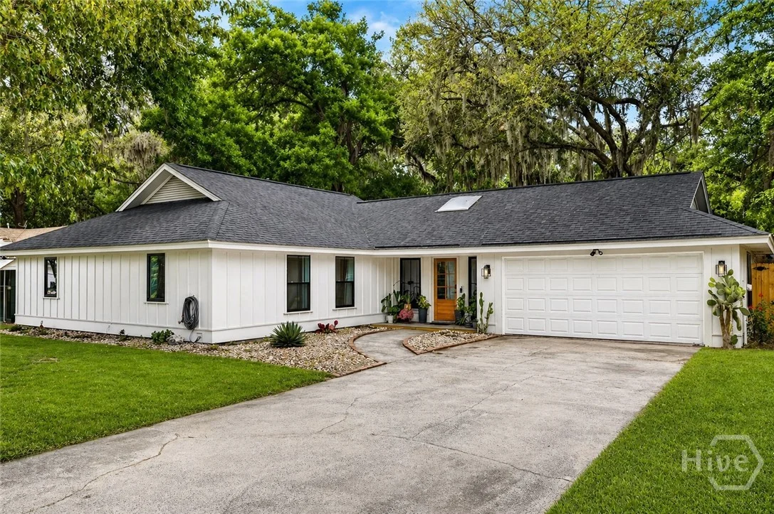 114 Lazy Lagoon Way