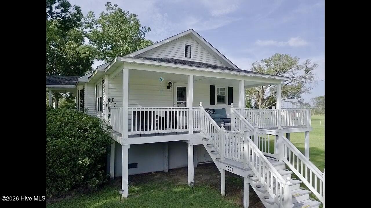 1590 S River Road