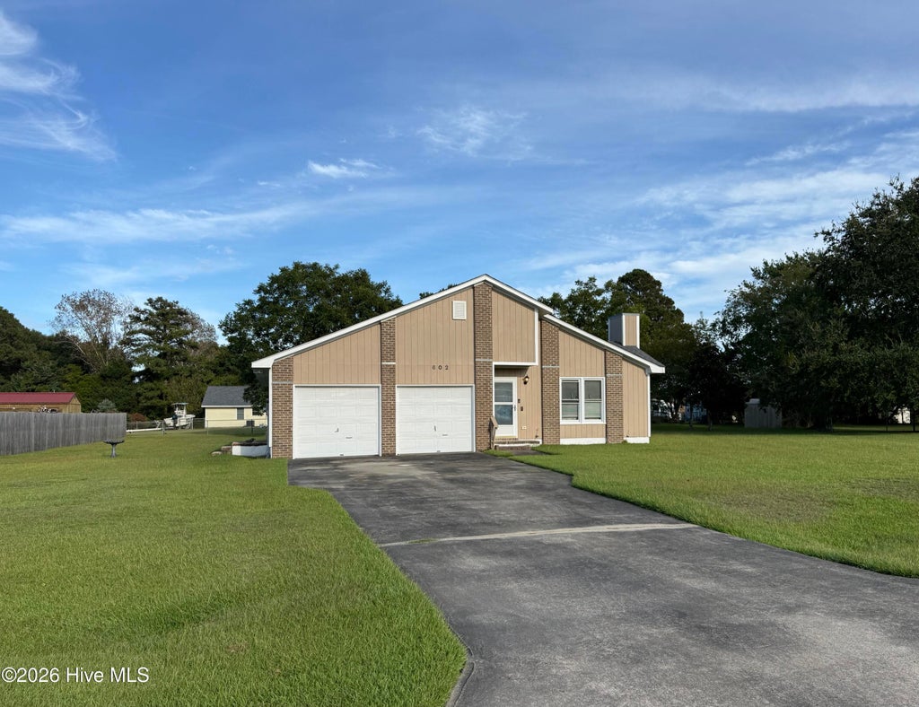 Photo of 602 Farm Court, Morehead City, NC 28557 (MLS # 100605167)