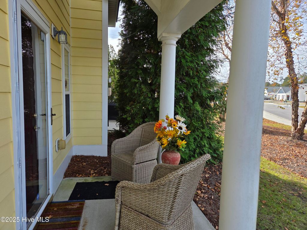 Photo of 400 Jade Cove, Newport, NC 28570 (MLS # 100538280)