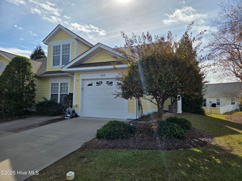 Photo of 400 Jade Cove, Newport, NC 28570 (MLS # 100538280)
