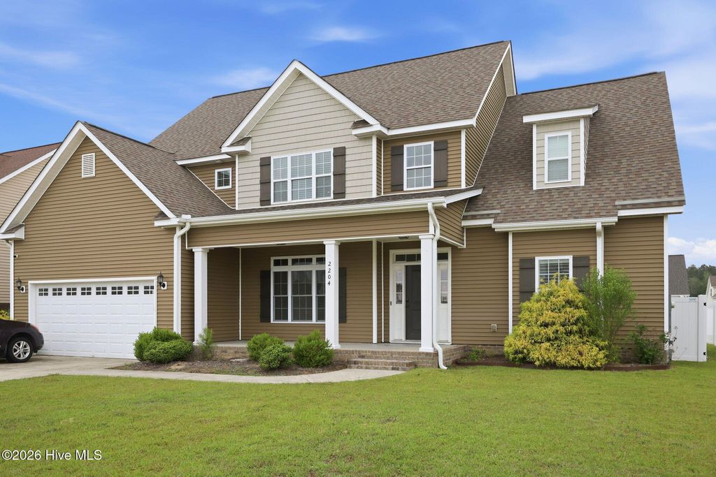 Photo of 2204 Birch Hollow Drive, Winterville, NC 28590 (MLS # 100572880)