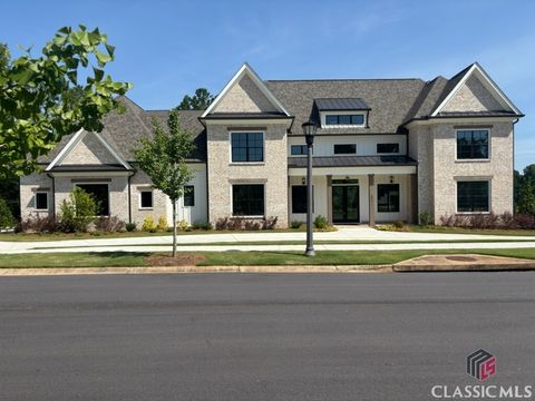 Homes For Sale - 2819 Kestrel Drive<br/> Statham, GA 30666