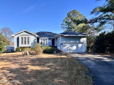 Photo of 104 Outrigger Road, New Bern, NC 28562 (MLS # 100546340)