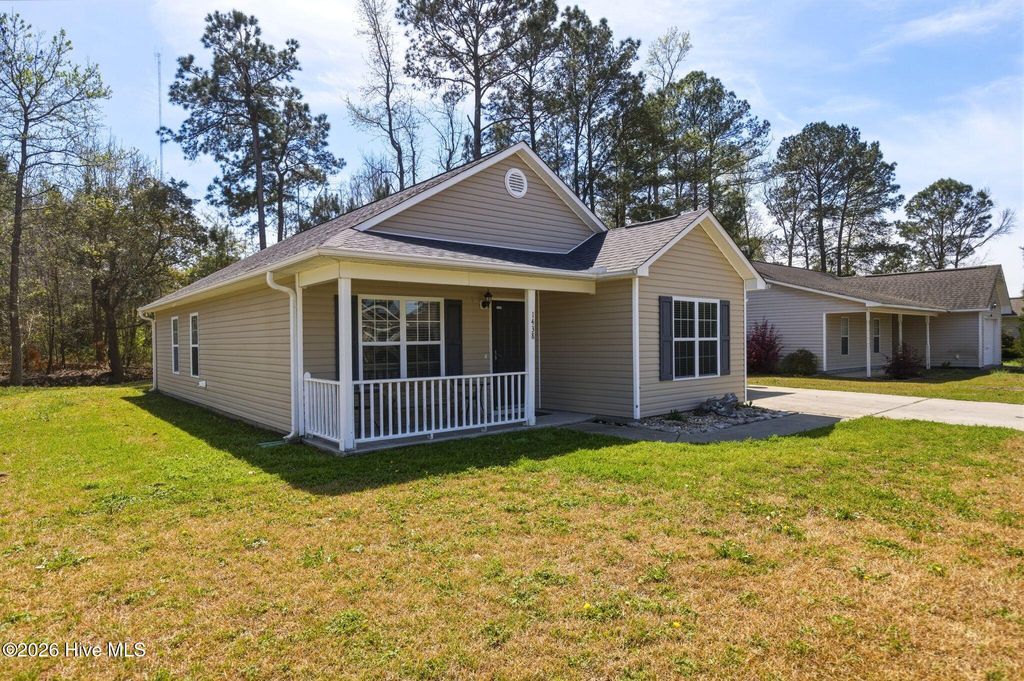 Photo of 1438 Forest Hill Drive, Leland, NC 28451 (MLS # 100562686)