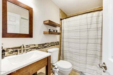 Tiny photo for 207 Saint Luke Court, Wilmington, NC 28409 (MLS # 100609168)