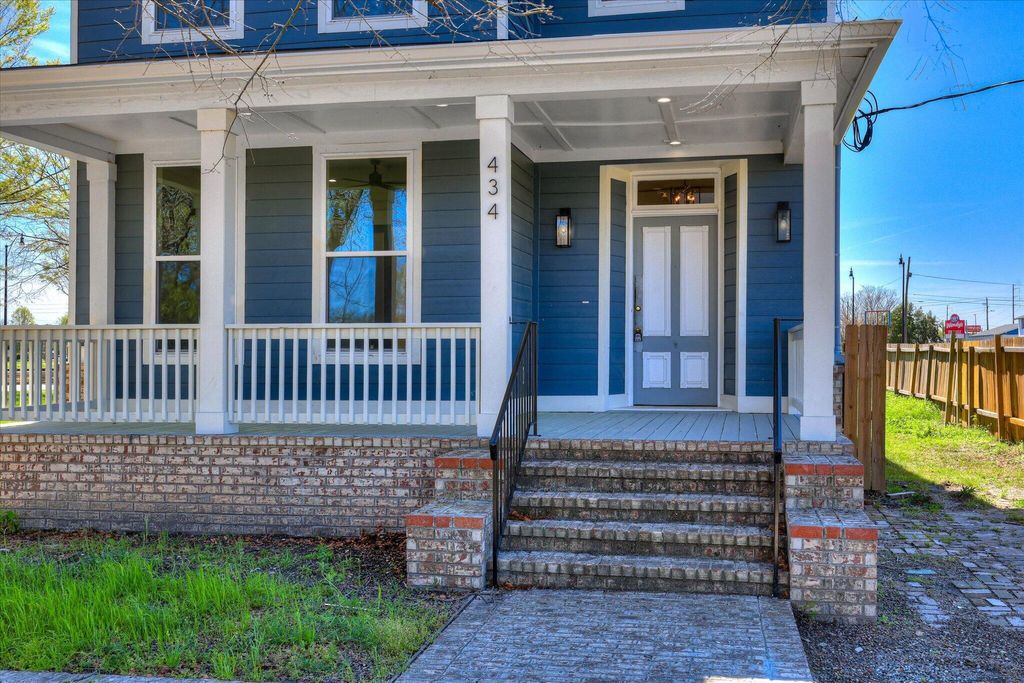 Photo of 434 Watkins Street, Augusta, GA 30901 (MLS # 554206)