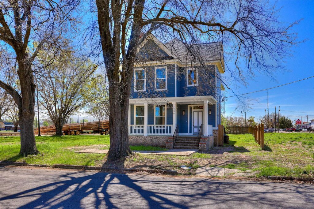 Photo of 434 Watkins Street, Augusta, GA 30901 (MLS # 554206)