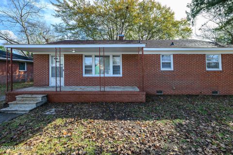 Photo of 517 Ruth Avenue, New Bern, NC 28560 (MLS # 100546087)