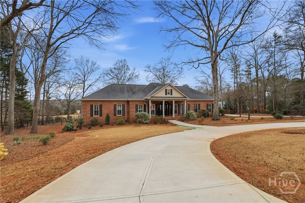 Photo of 136 Deerhollow Road, Bogart, GA 30622 (MLS # CL349856)