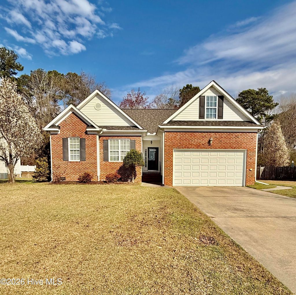 Photo of 2774 Barefoot Lane, Winterville, NC 28590 (MLS # 100559355)