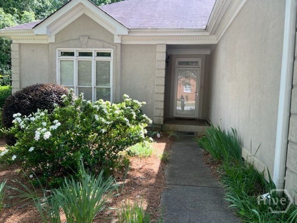 Photo of 158 Mallard Pointe Way, Athens, GA 30606 (MLS # CL343041)