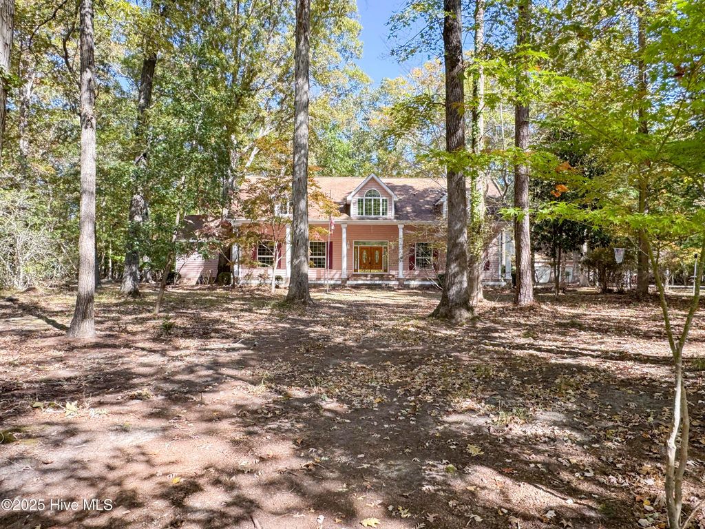 Photo of 416 Bay Drive, Washington, NC 27889 (MLS # 100537703)