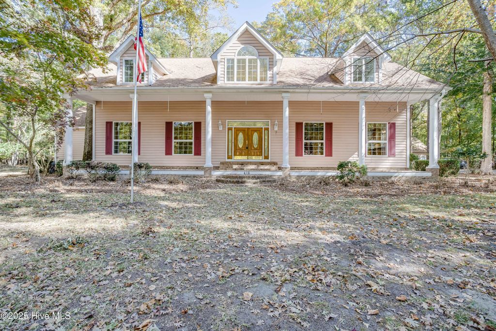 Photo of 416 Bay Drive, Washington, NC 27889 (MLS # 100537703)