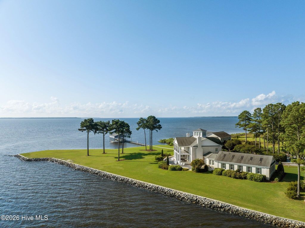 Photo of 220 Pungo Shores Drive, Belhaven, NC 27810 (MLS # 100561047)