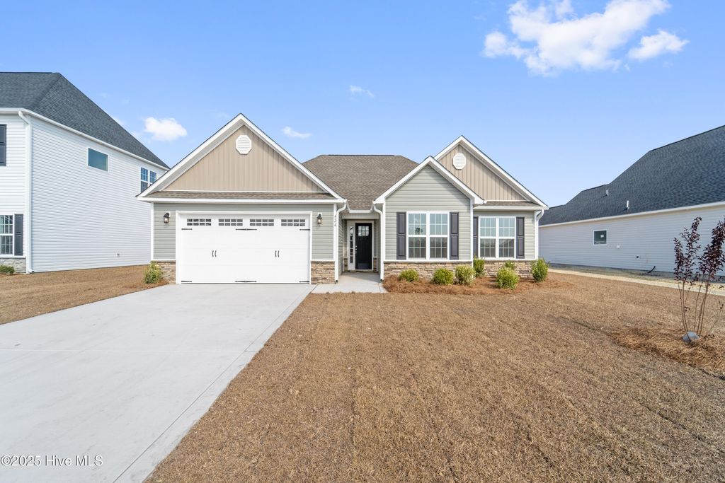 Photo of 424 Montgomery Drive, Jacksonville, NC 28546 (MLS # 100519944)