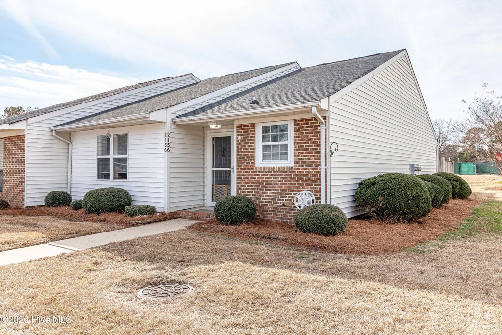 Photo of 2156 Fox Run Drive, Kinston, NC 28504 (MLS # 100554718)