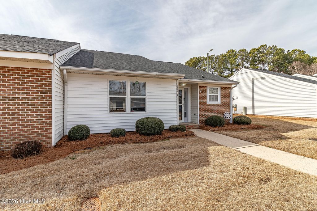 Photo of 2156 Fox Run Drive, Kinston, NC 28504 (MLS # 100554718)