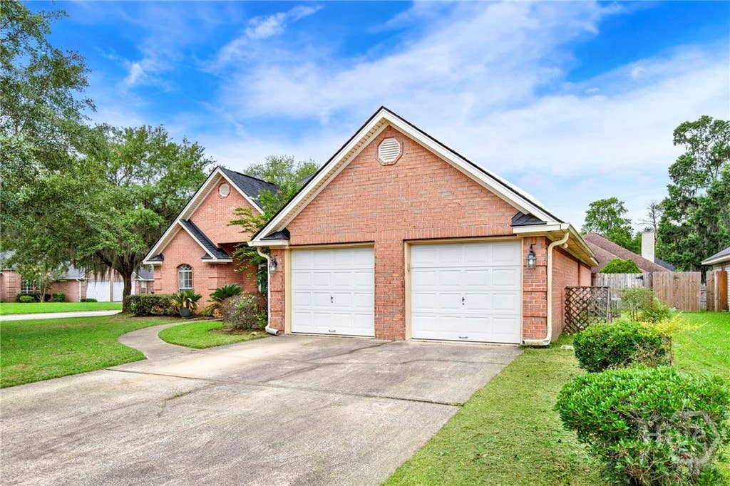 Photo of 1 Heathers Chase, Savannah, GA 31419 (MLS # SA358284)
