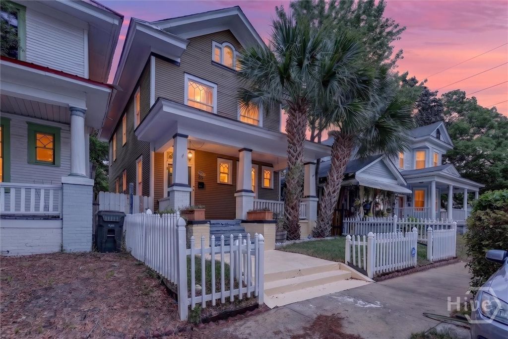 Photo of 310 W 39th Street, Savannah, GA 31401 (MLS # SA355395)
