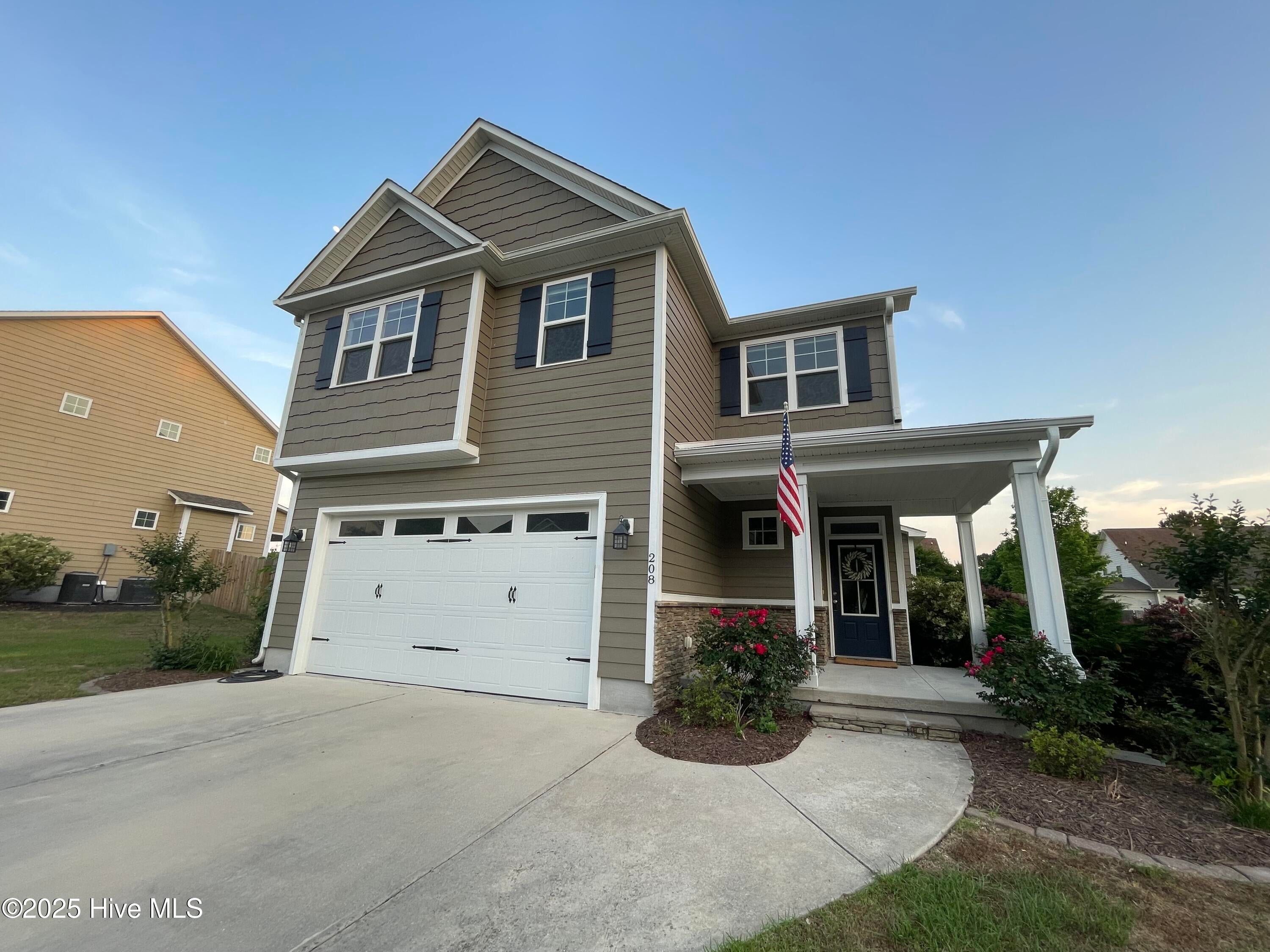 208 Abaco Drive W