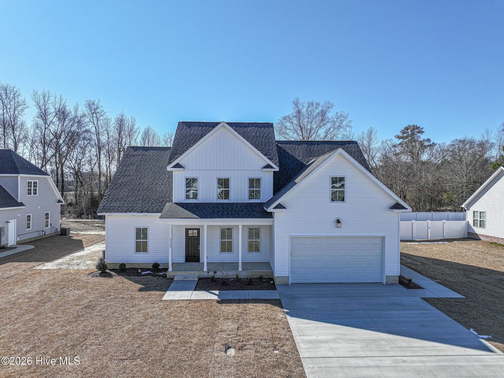 Photo of 3267 School View Drive, Farmville, NC 27828 (MLS # 100553751)