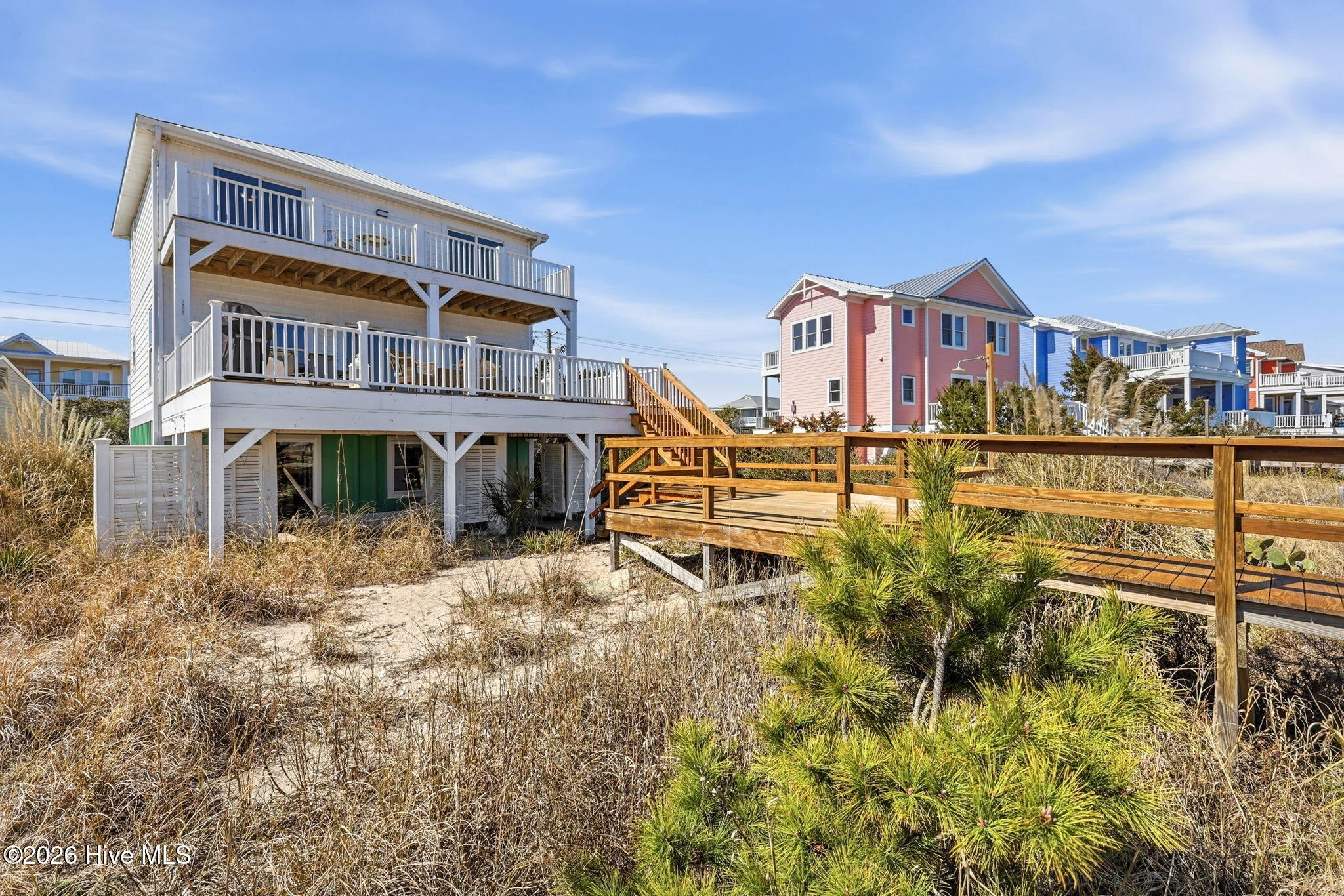 813 Fort Fisher Boulevard S