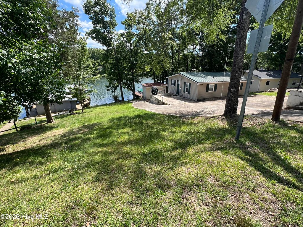 Photo of 658 Berry Hill Drive, Norwood, NC 28128 (MLS # 100578519)