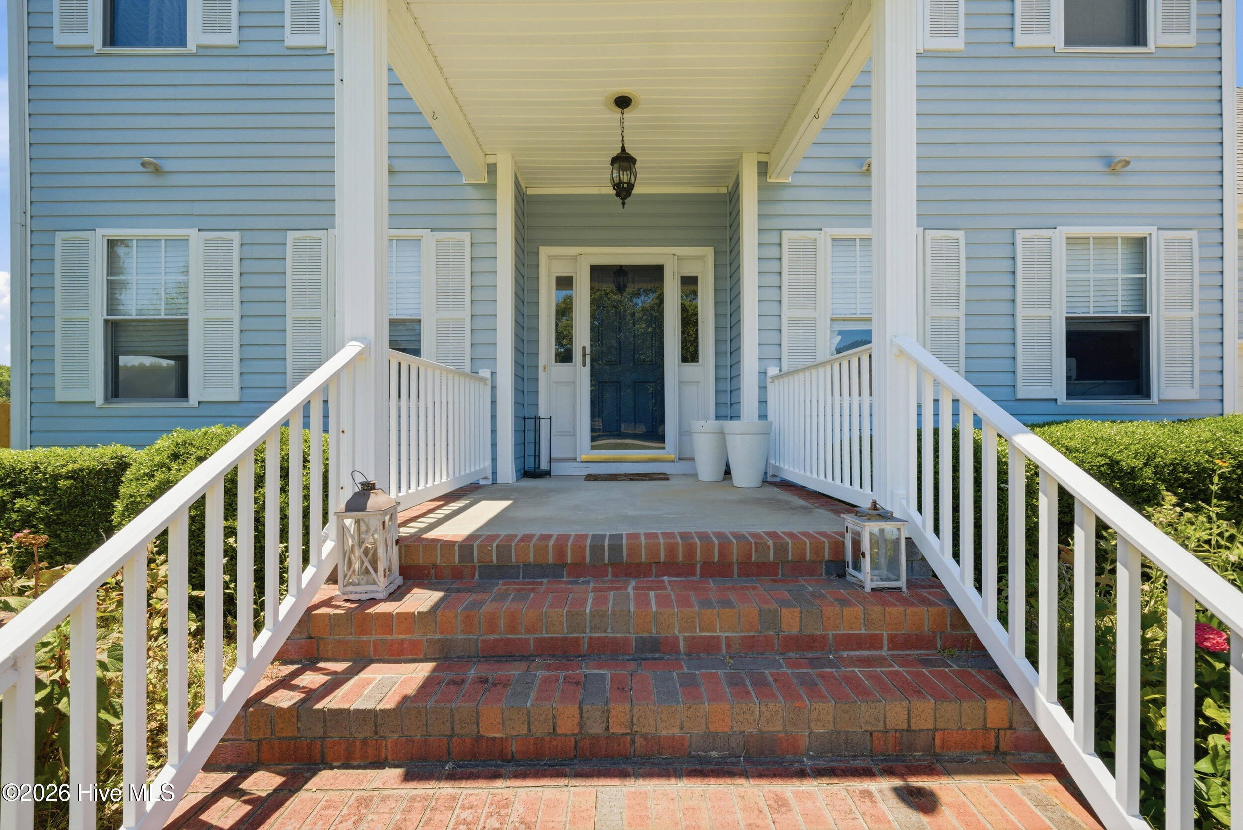111 Eagle Lane