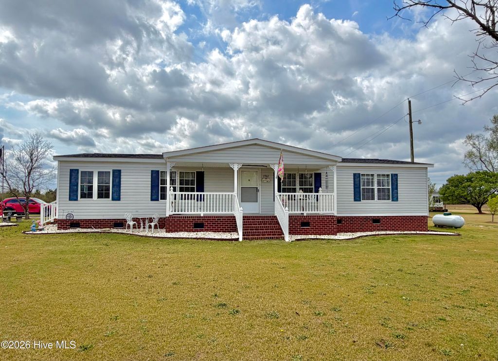 Photo of 1961 Becton Farm Road, Kinston, NC 28501 (MLS # 100562995)