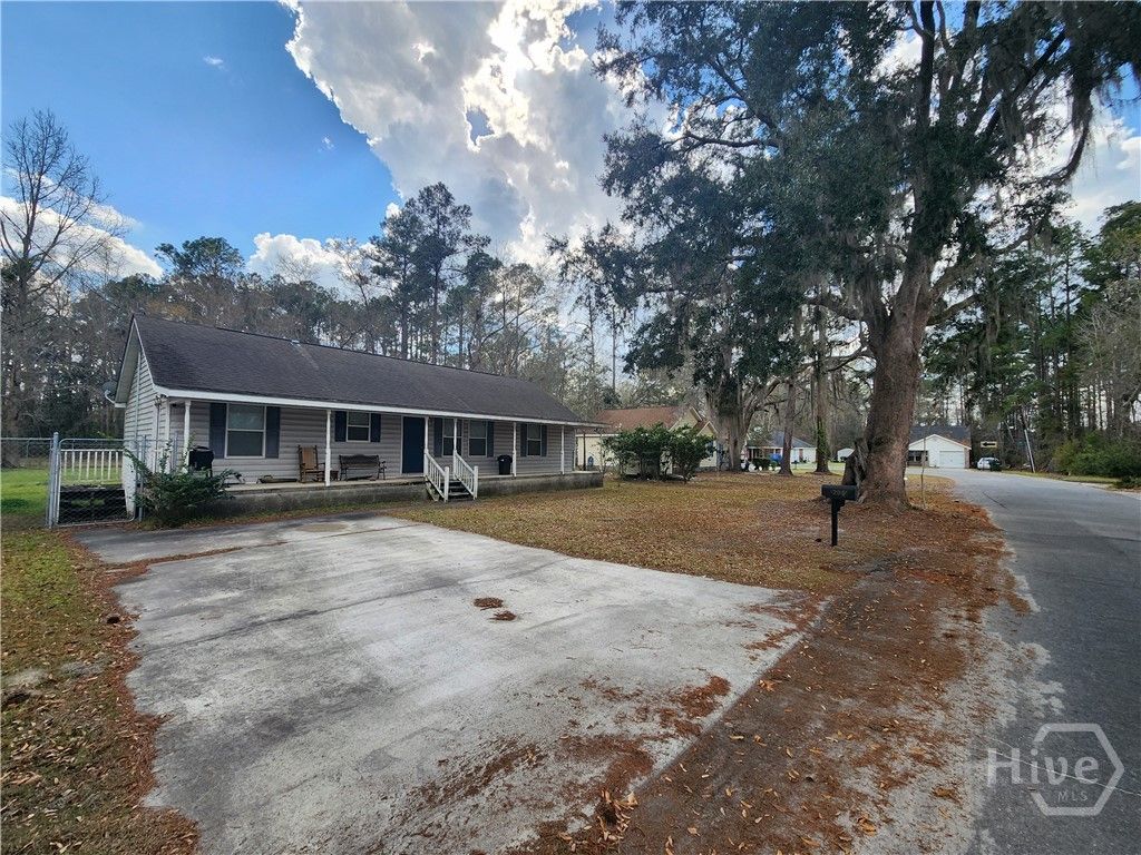 Photo of 269 W Smith Street, Pembroke, GA 31321 (MLS # SA350729)