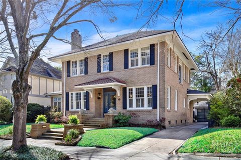 Photo of 111 E 44th Street, Savannah, GA 31405 (MLS # SA350705)