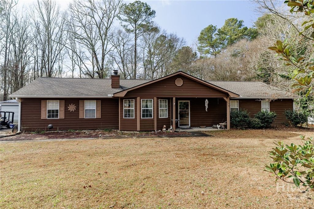 Photo of 2000 Bullock Trail, Loganville, GA 30052 (MLS # CL349152)