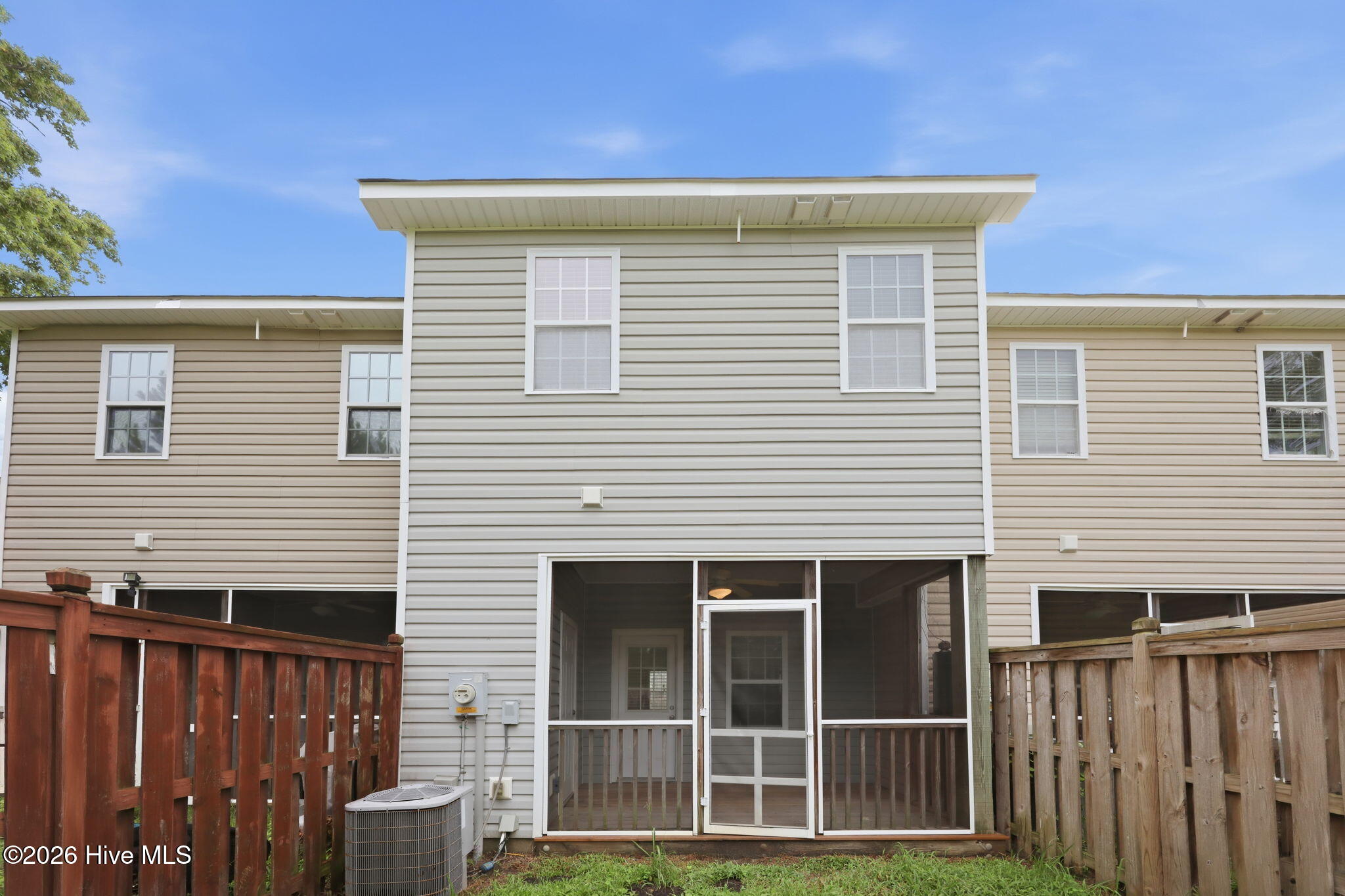 312 Burley Drive 5