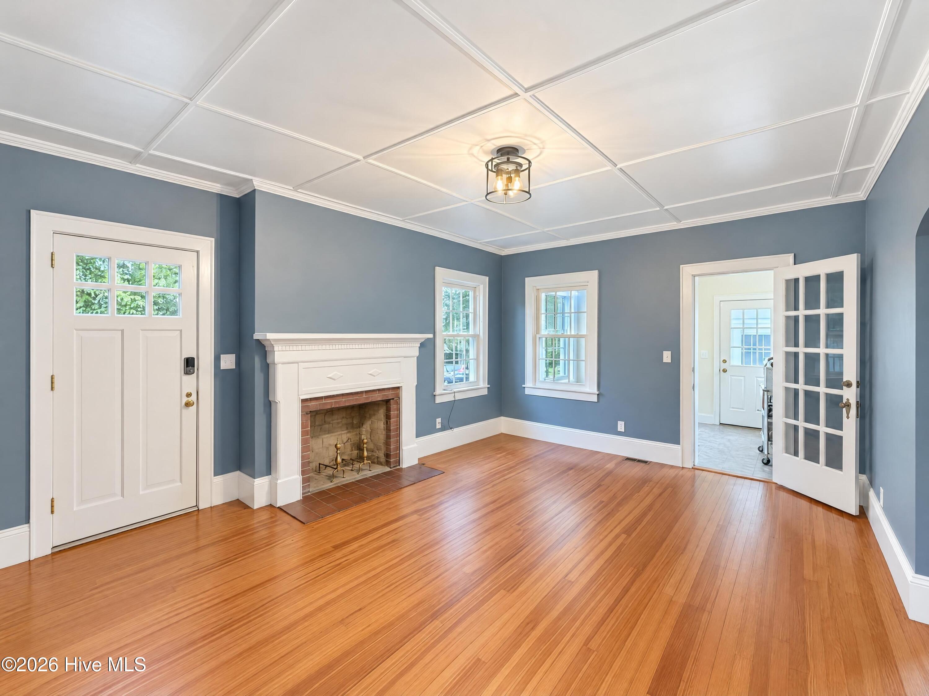 128 Salter Lane