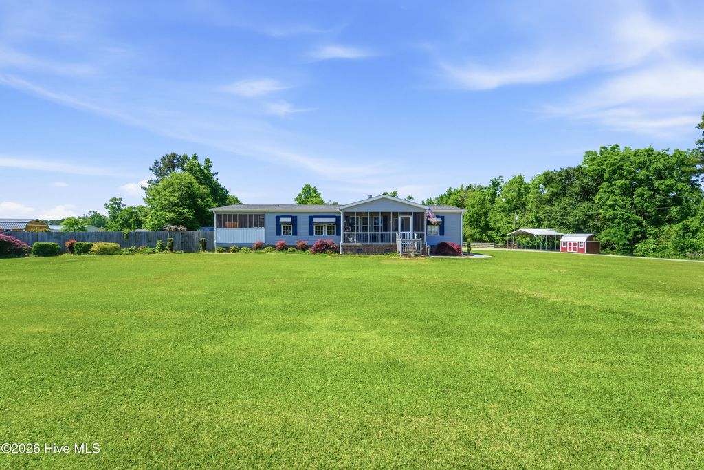 Photo of 545 Koonce Fork Road, Richlands, NC 28574 (MLS # 100572075)