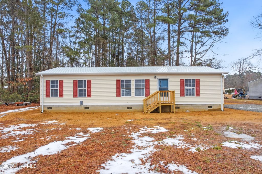 Photo of 456 Lanier Avenue, Rocky Point, NC 28457 (MLS # 100551858)