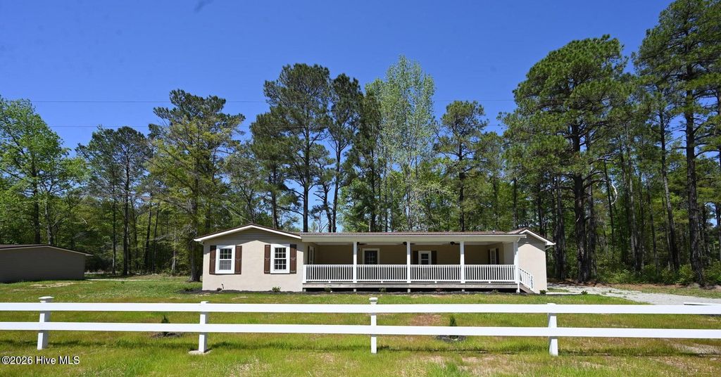Photo of 3689 Wright Road, Tabor City, NC 28463 (MLS # 100556959)