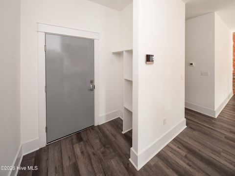 Tiny photo for 614 Peacock Lane #Apt 1, Wilmington, NC 28401 (MLS # 100549852)