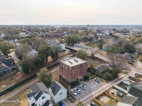 Tiny photo for 614 Peacock Lane #Apt 1, Wilmington, NC 28401 (MLS # 100549852)