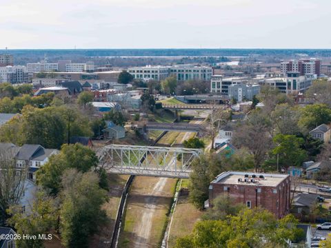Tiny photo for 614 Peacock Lane #Apt 1, Wilmington, NC 28401 (MLS # 100549852)
