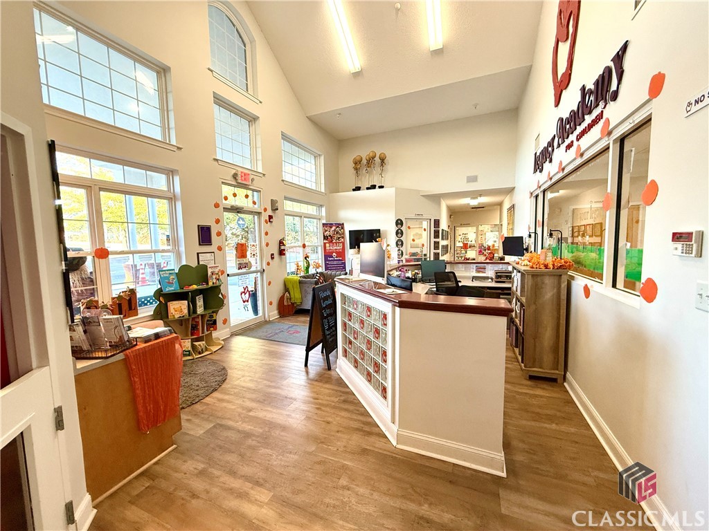 3515 Sugarloaf Parkway