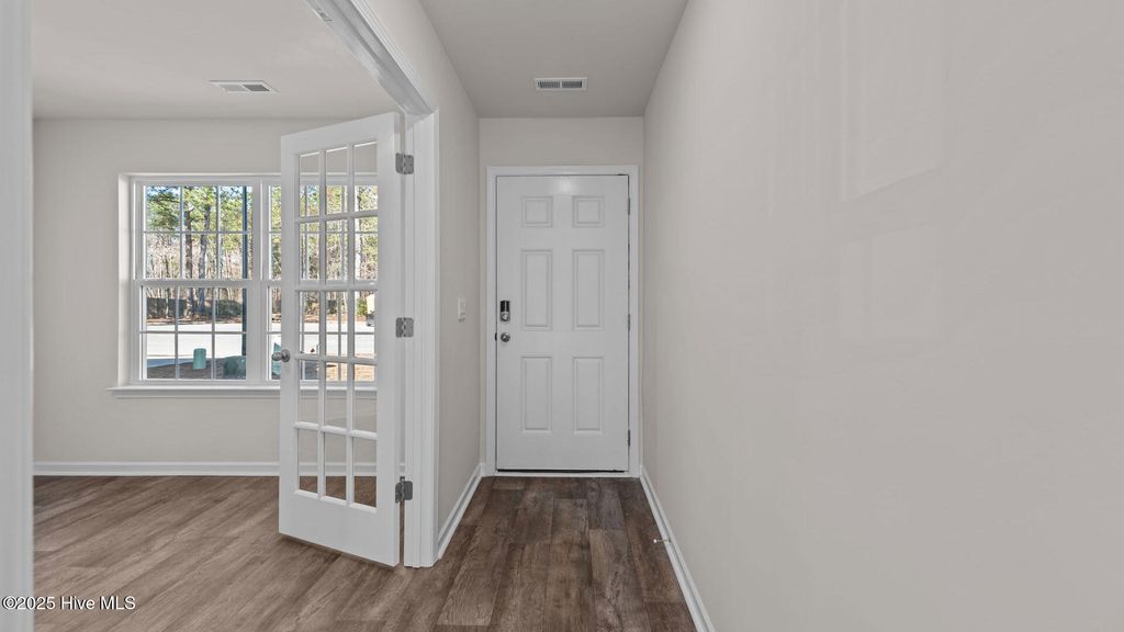 Photo of 4040 Topsail Trail, New Bern, NC 28560 (MLS # 100566756)