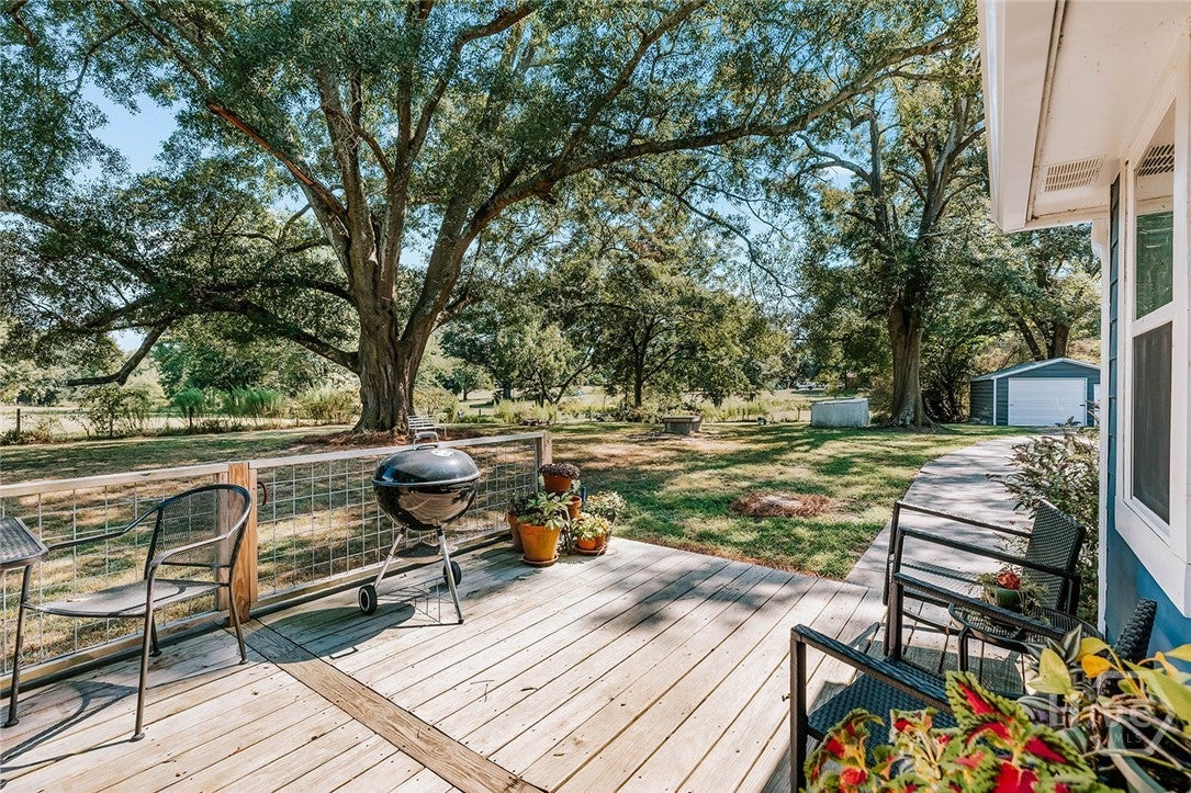 824 Lexington Carlton Road